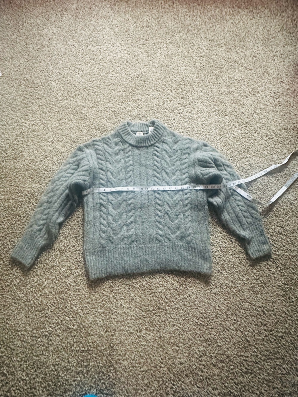 a new day Chunky Cabled Gray Sweater NWT Medium - Picture 3 of 7